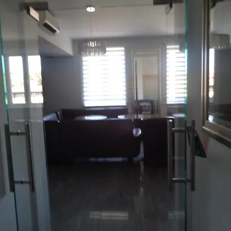 ホテル Polonia オストルフ・ビエルコポルスキ