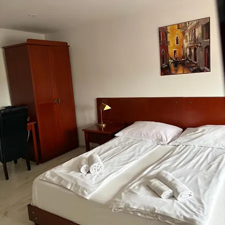 Hotel Polonia 3*