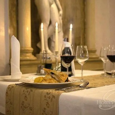 Polonia Hotel