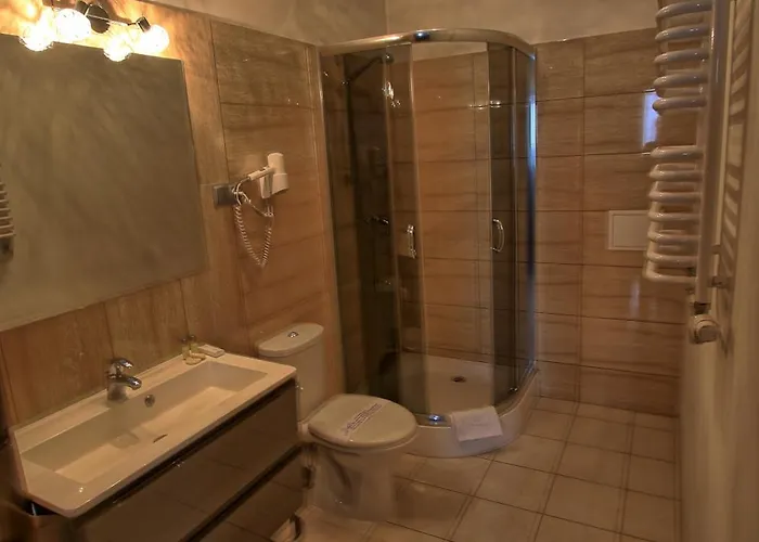 Polonia ホテル オストルフ・ビエルコポルスキ